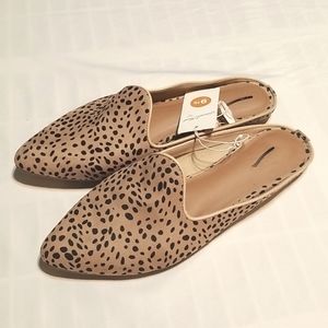 Universal Thread Spotted Mule Shoe - NWT